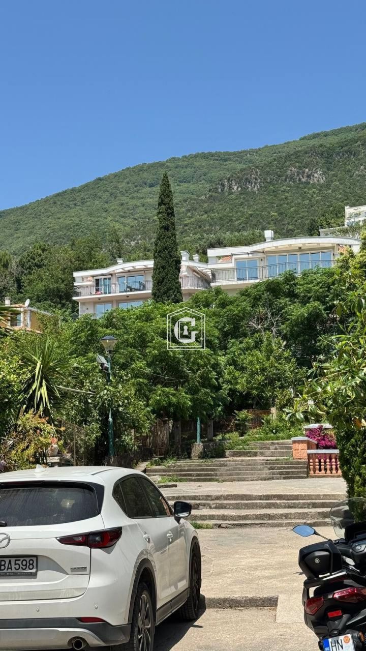 Апартаменты в Херцег-Нови, Черногория, 125 м² - фото 4