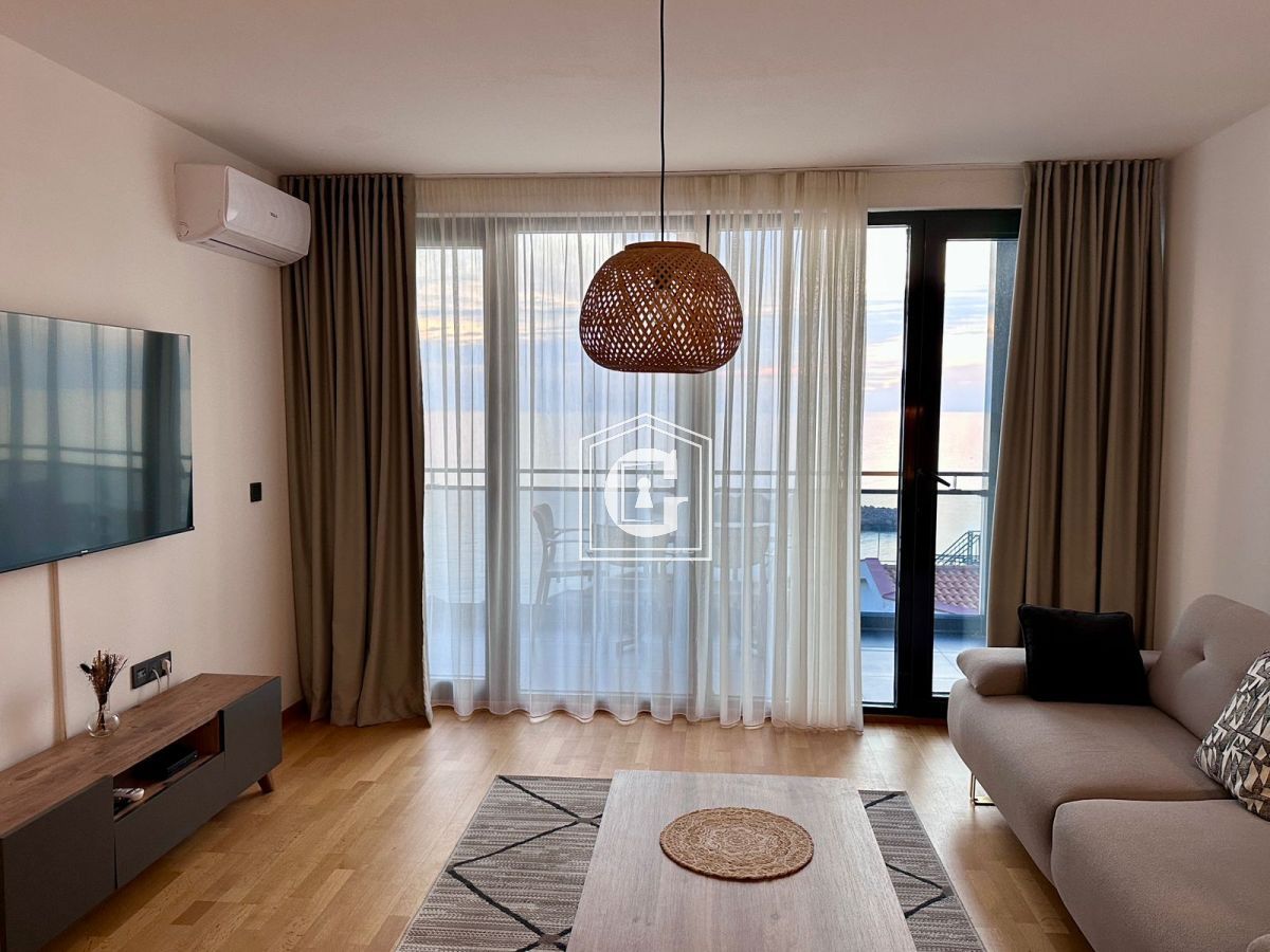 Апартаменты в Святом Стефане, Черногория, 67 м² - фото 4