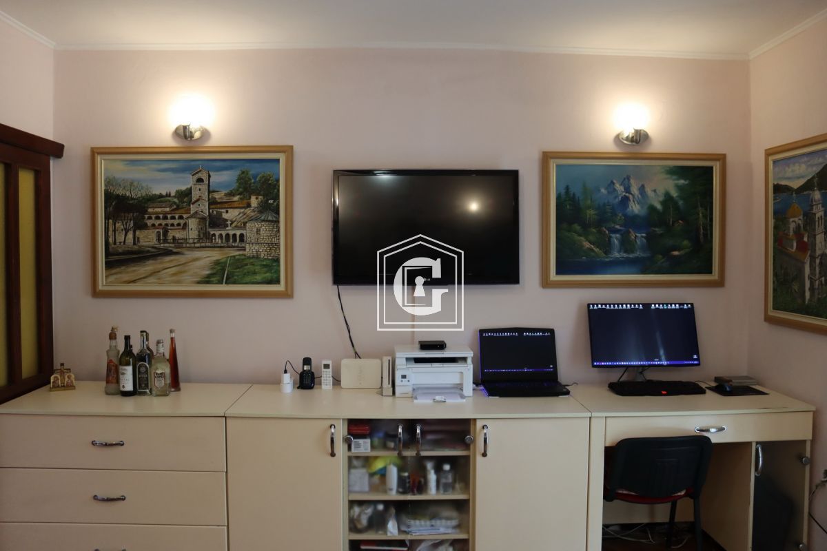 Вилла в Игало, Черногория, 141 м² - фото 4