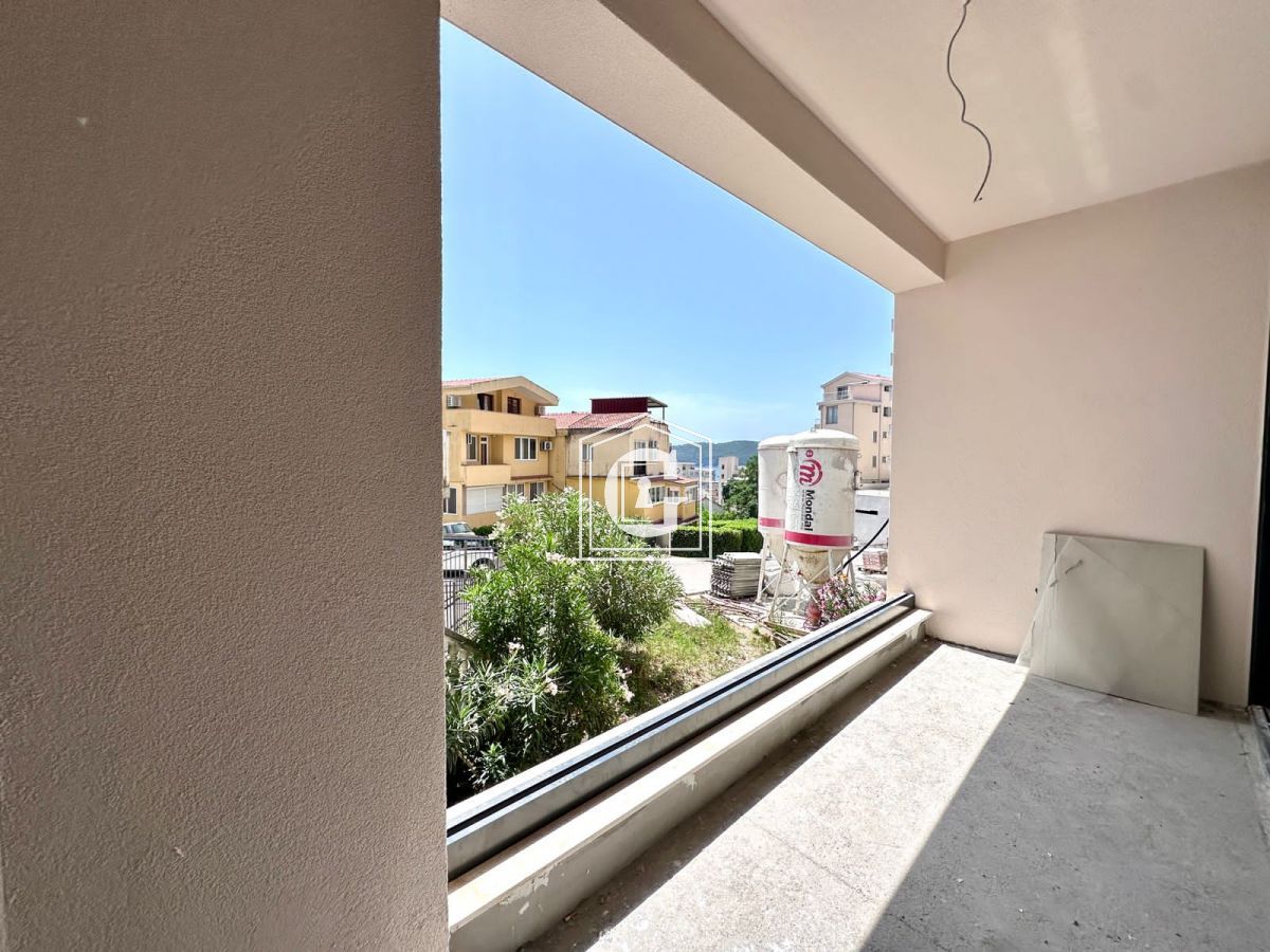 Апартаменты в Бечичи, Черногория, 100 м² - фото 4