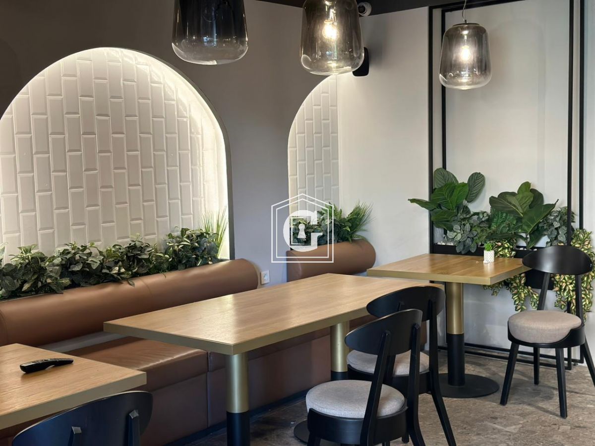 Коммерческая недвижимость в Будве, Черногория, 122 м² - фото 4