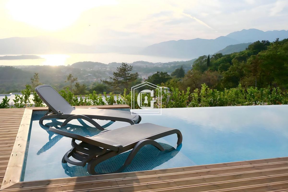 Вилла в Каваче, Черногория, 180 м² - фото 5