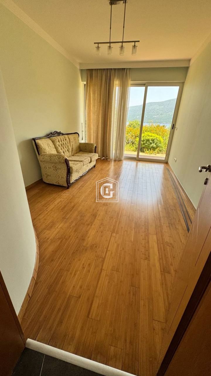 Апартаменты в Херцег-Нови, Черногория, 125 м² - фото 5