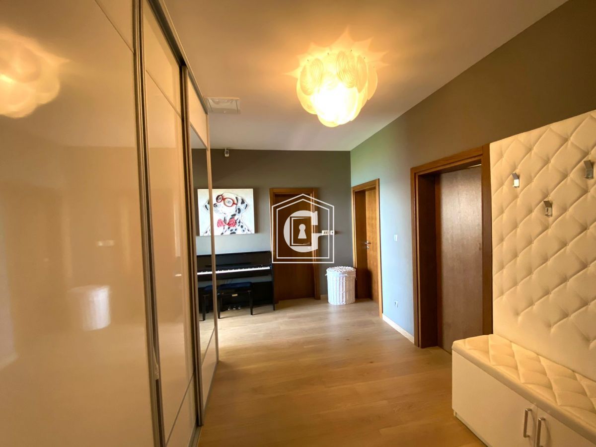 Апартаменты в Бечичи, Черногория, 170 м² - фото 5