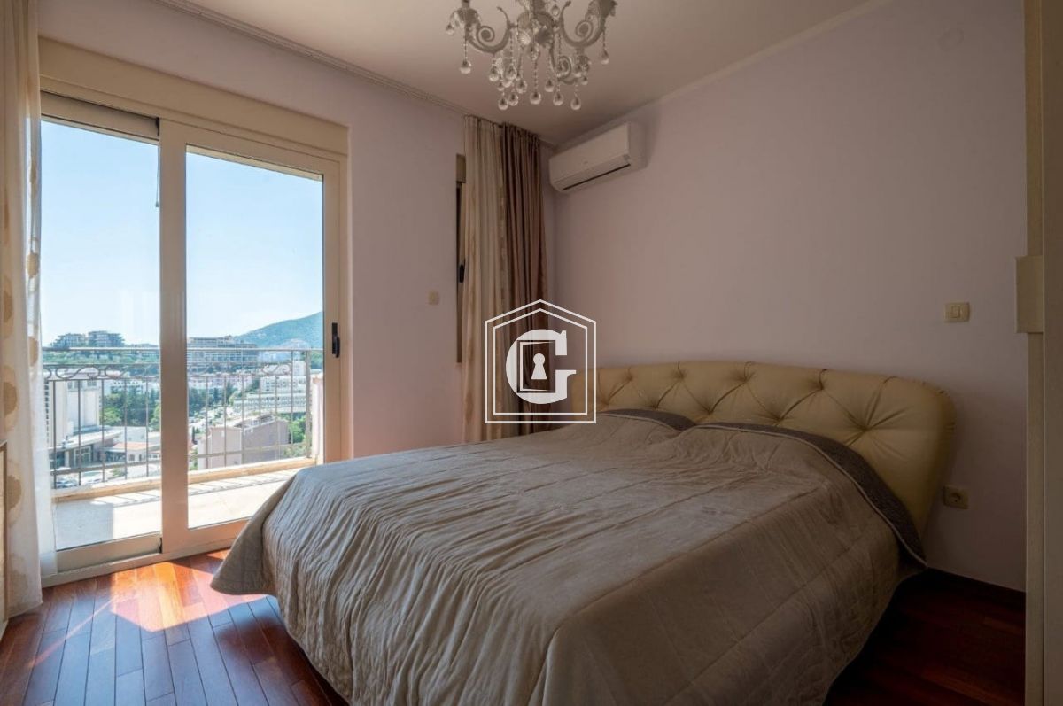 Апартаменты в Бечичи, Черногория, 265 м² - фото 6