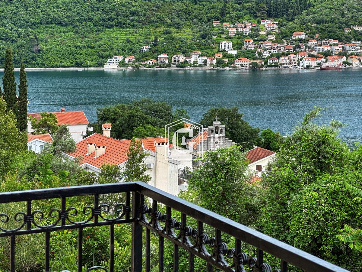 Апартаменты в Каменари, Черногория, 52 м² - фото 6