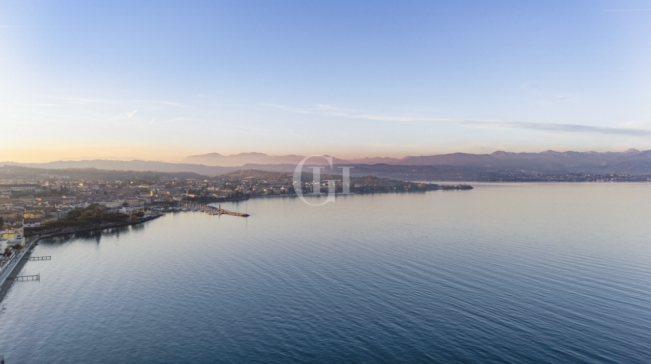 Апартаменты в Дезенцано-дель-Гарда, Италия, 89 м² - фото 3