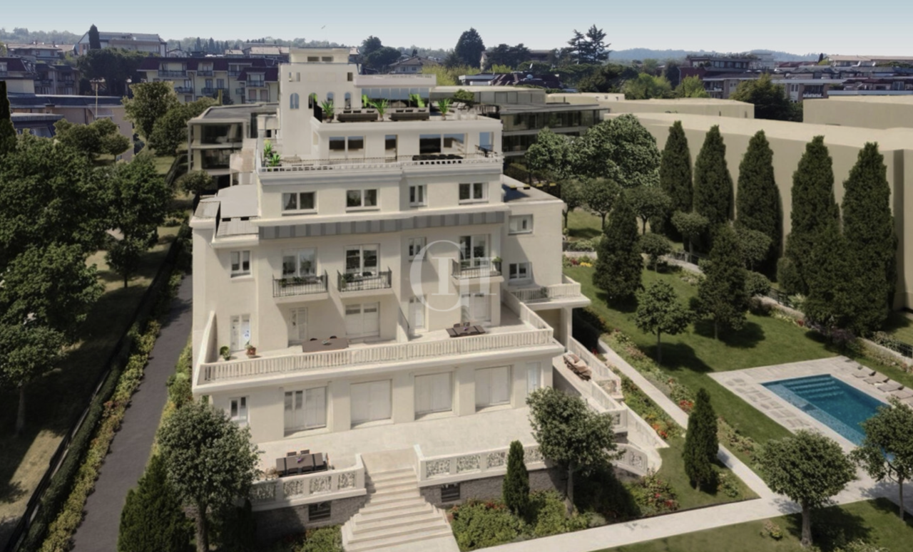 Апартаменты в Дезенцано-дель-Гарда, Италия, 89 м² - фото 2