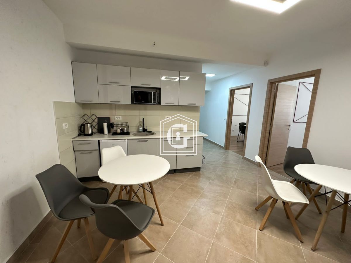 Коммерческая недвижимость в Бечичи, Черногория, 127 м² - фото 6