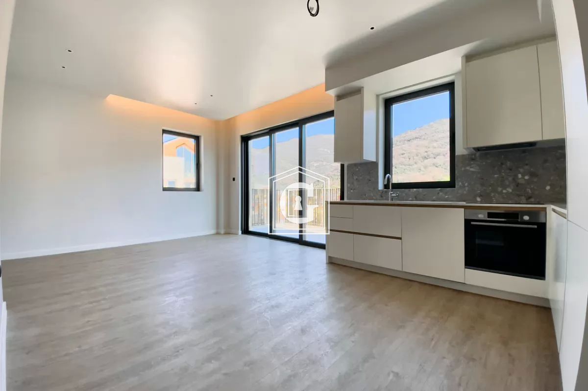 Апартаменты в Тивате, Черногория, 102 м² - фото 7