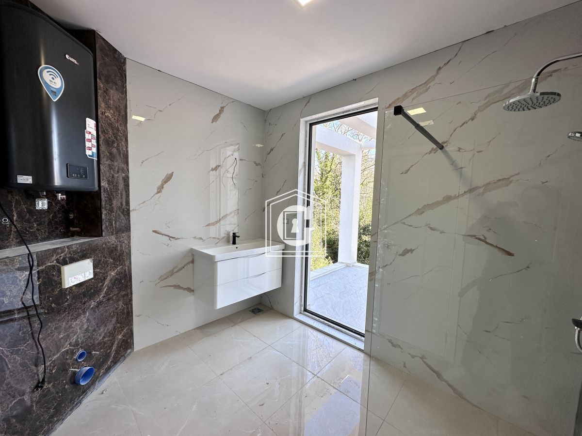 Вилла в Кримовице, Черногория, 467 м² - фото 7