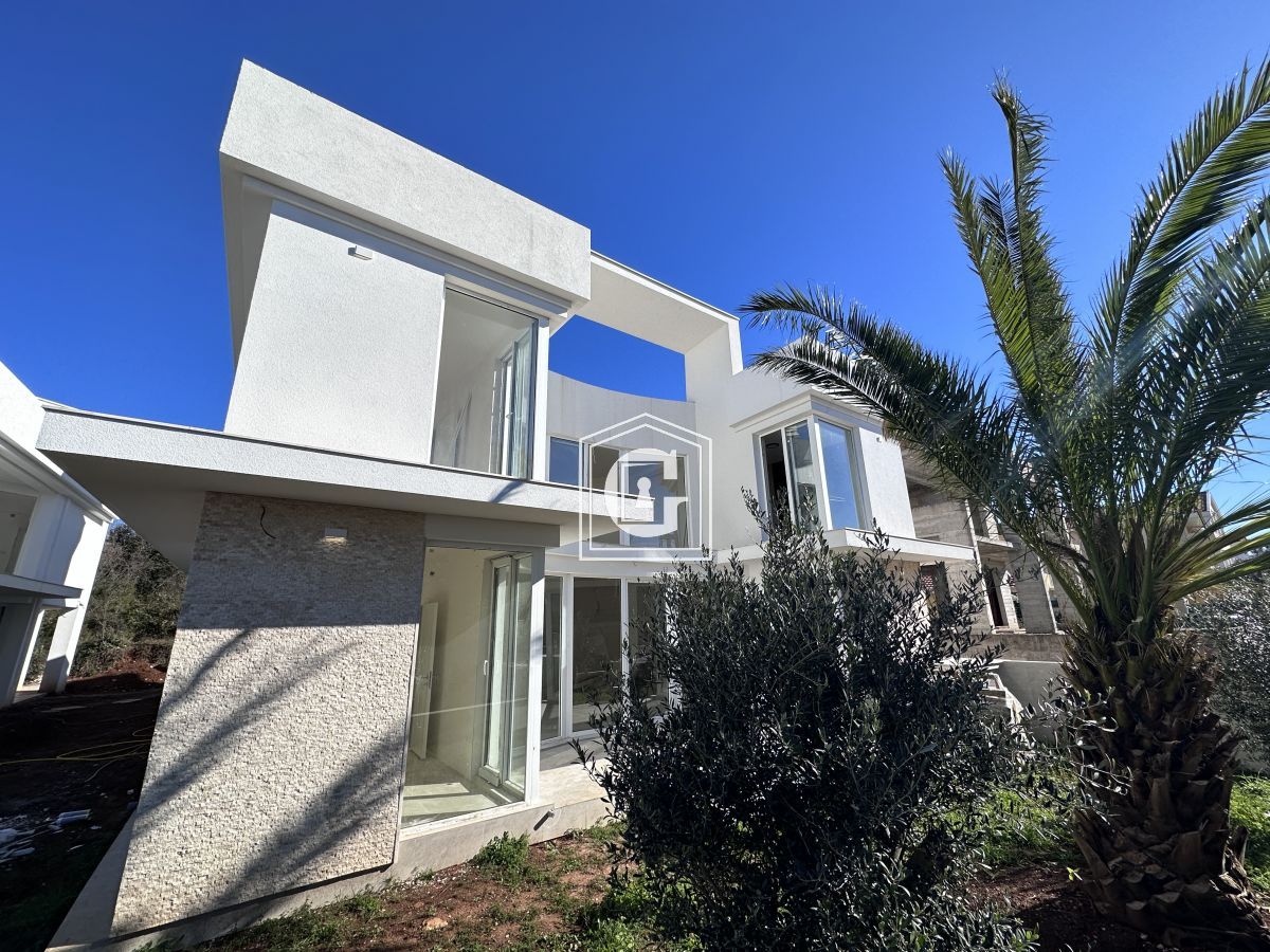 Вилла в Кримовице, Черногория, 467 м² - фото 7