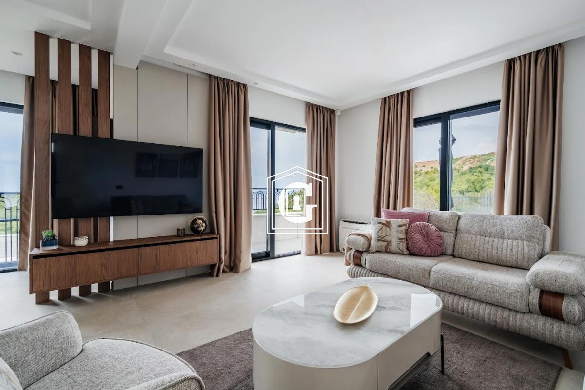 Вилла в Режевичах, Черногория, 318 м² - фото 7