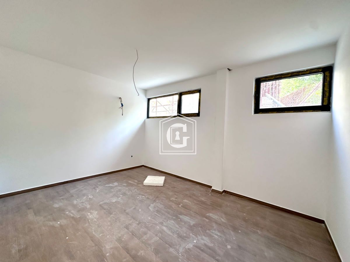 Апартаменты в Бечичи, Черногория, 100 м² - фото 8