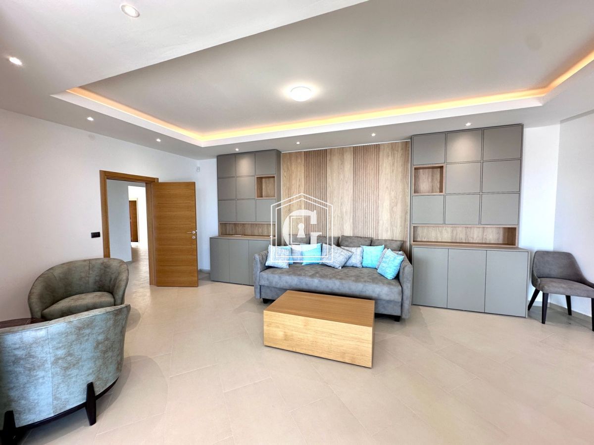 Вилла в Кримовице, Черногория, 740 м² - фото 9