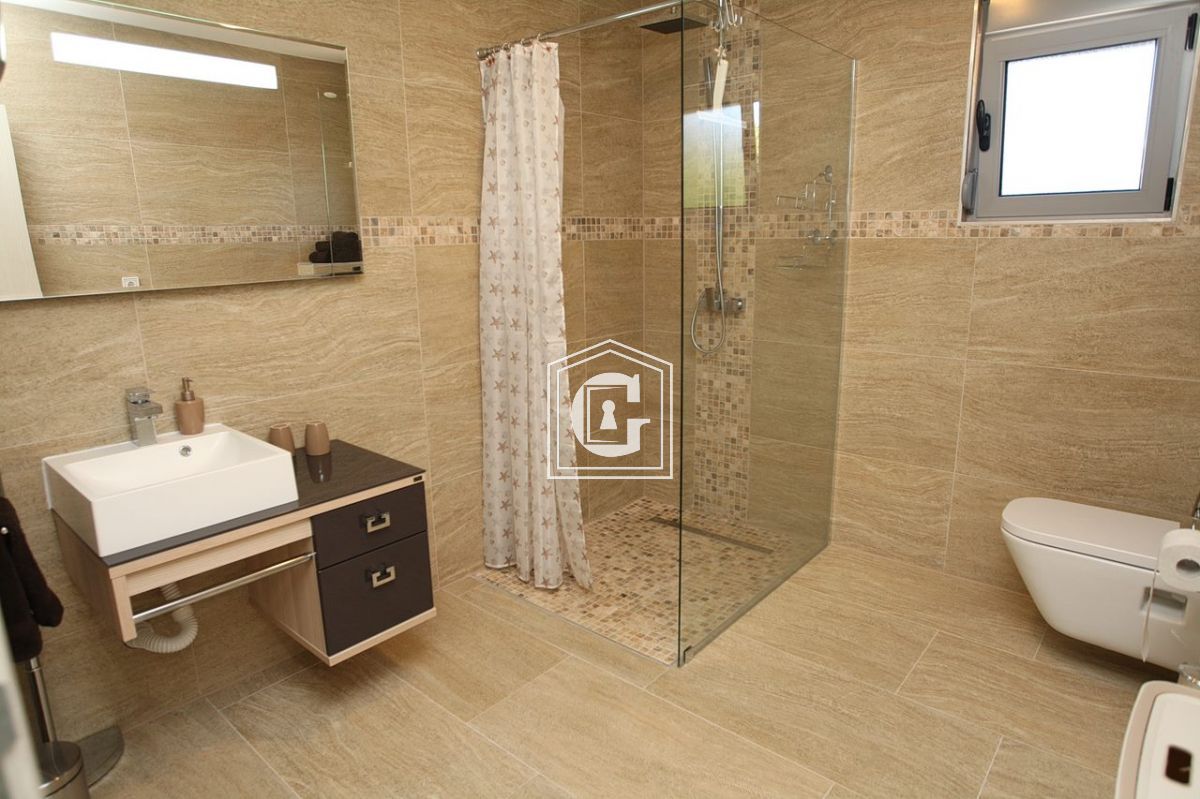 Вилла в Кримовице, Черногория, 251 м² - фото 9