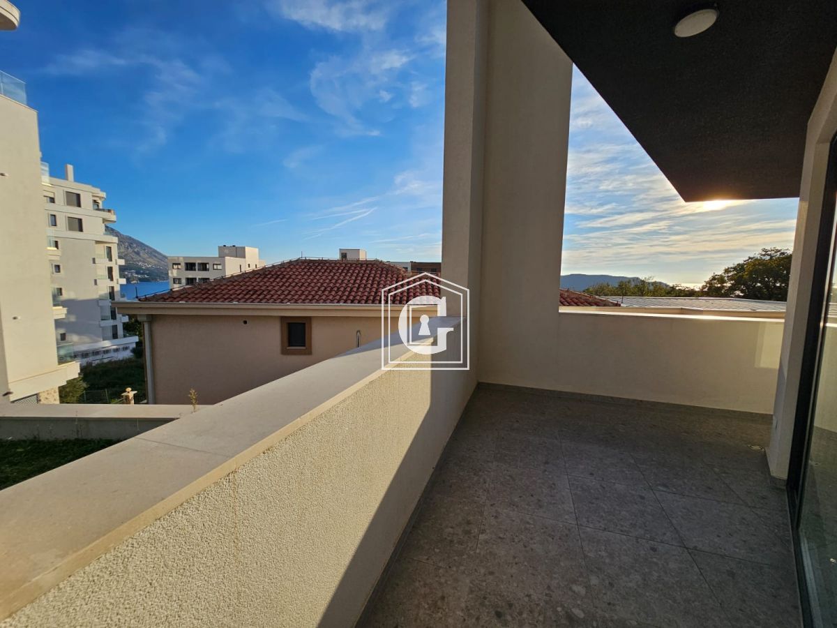 Апартаменты в Бечичи, Черногория, 67 м² - фото 10