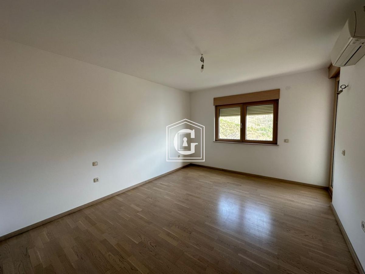 Апартаменты в Бечичи, Черногория, 105 м² - фото 11