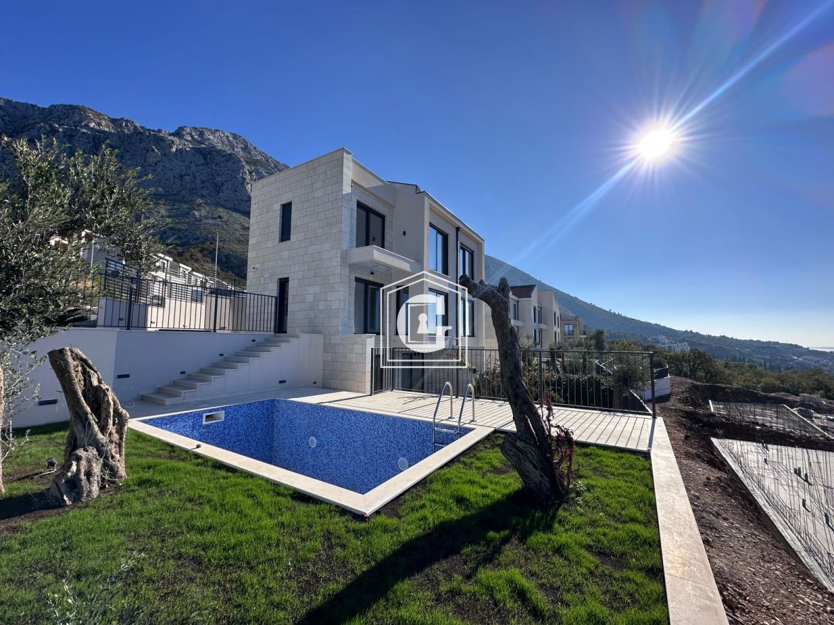 Поместье в Режевичах, Черногория, 195 м² - фото 11