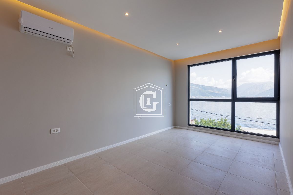 Вилла в Крашичах, Черногория, 200 м² - фото 11