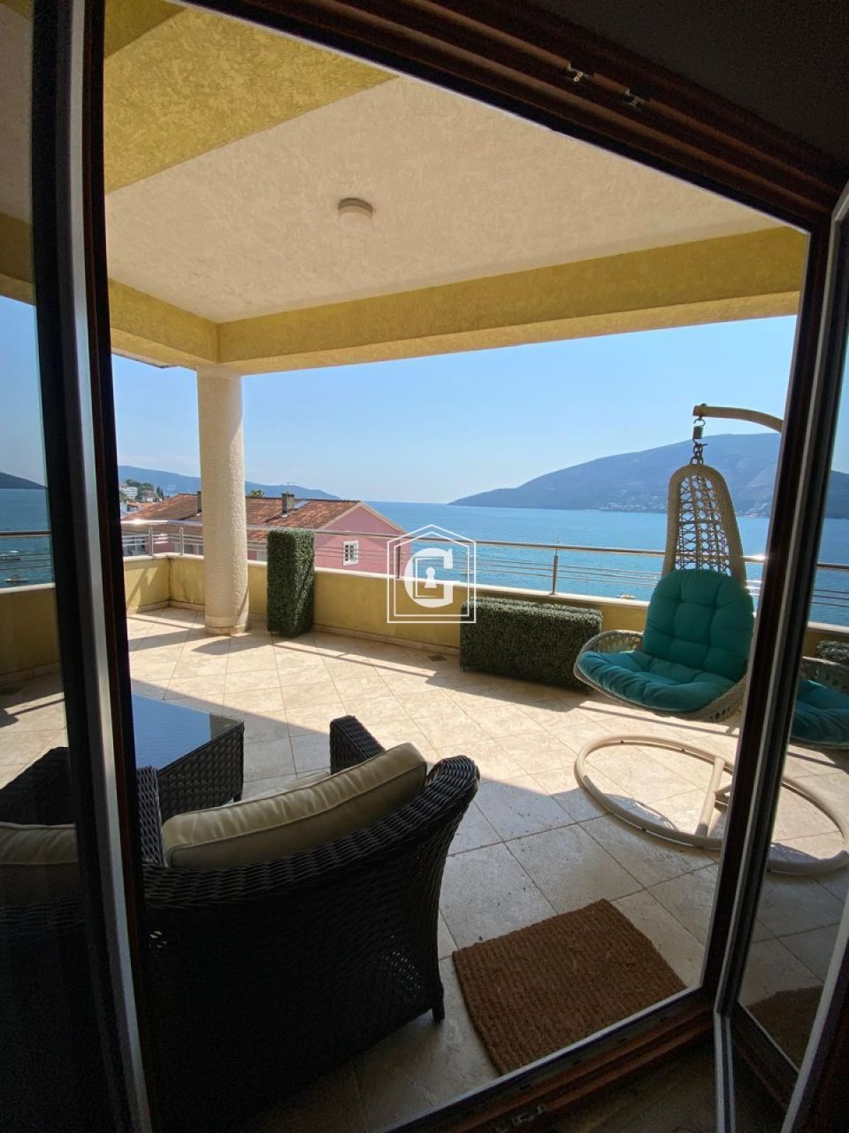 Апартаменты в Херцег-Нови, Черногория, 94 м² - фото 11