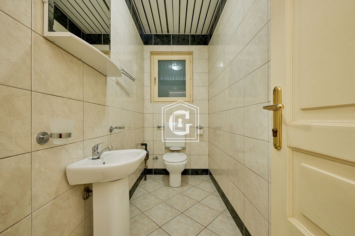 Апартаменты в Святом Стефане, Черногория, 89 м² - фото 11