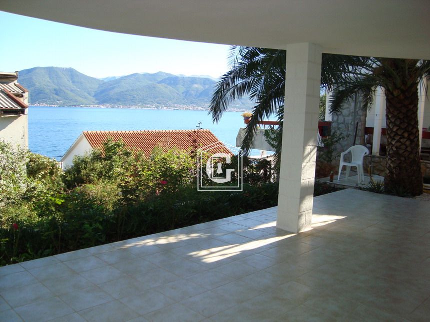 Вилла в Крашичах, Черногория, 186 м² - фото 11