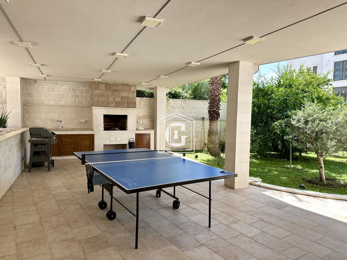 Вилла в Бечичи, Черногория, 400 м² - фото 13