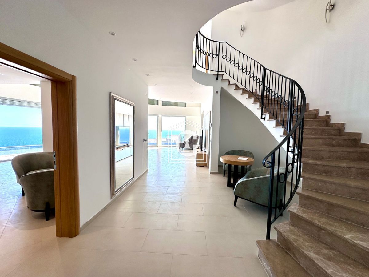 Вилла в Кримовице, Черногория, 740 м² - фото 13