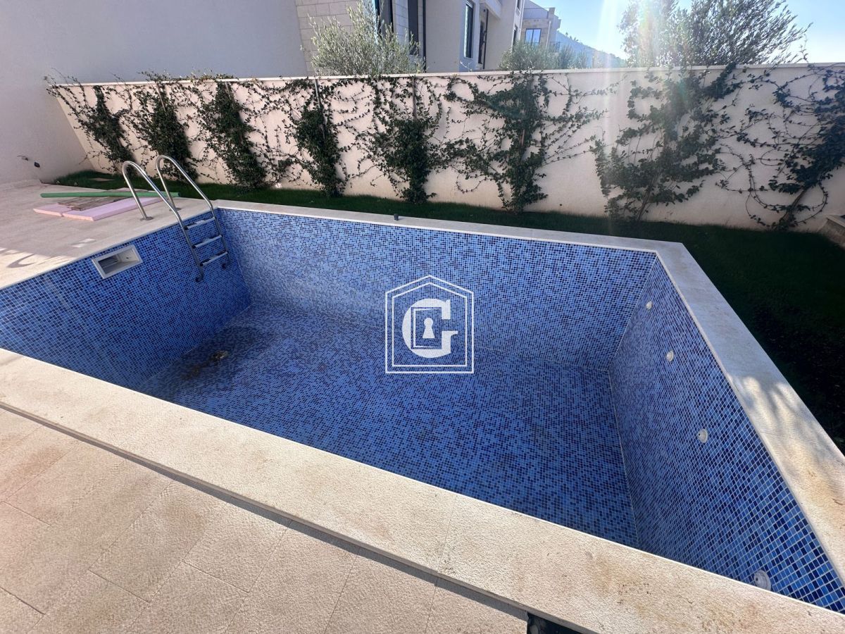 Поместье в Режевичах, Черногория, 140 м² - фото 14