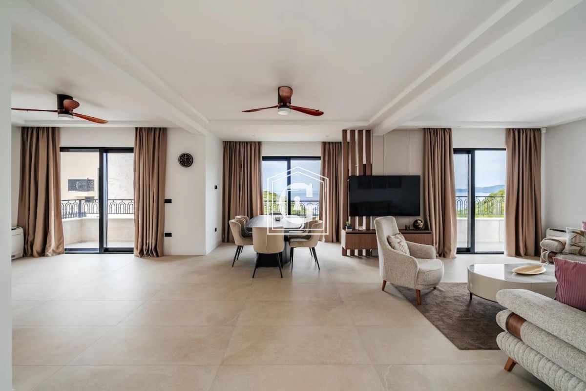 Вилла в Режевичах, Черногория, 318 м² - фото 15