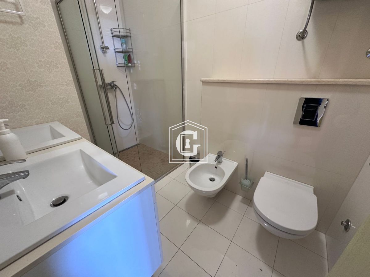 Апартаменты в Бечичи, Черногория, 265 м² - фото 15
