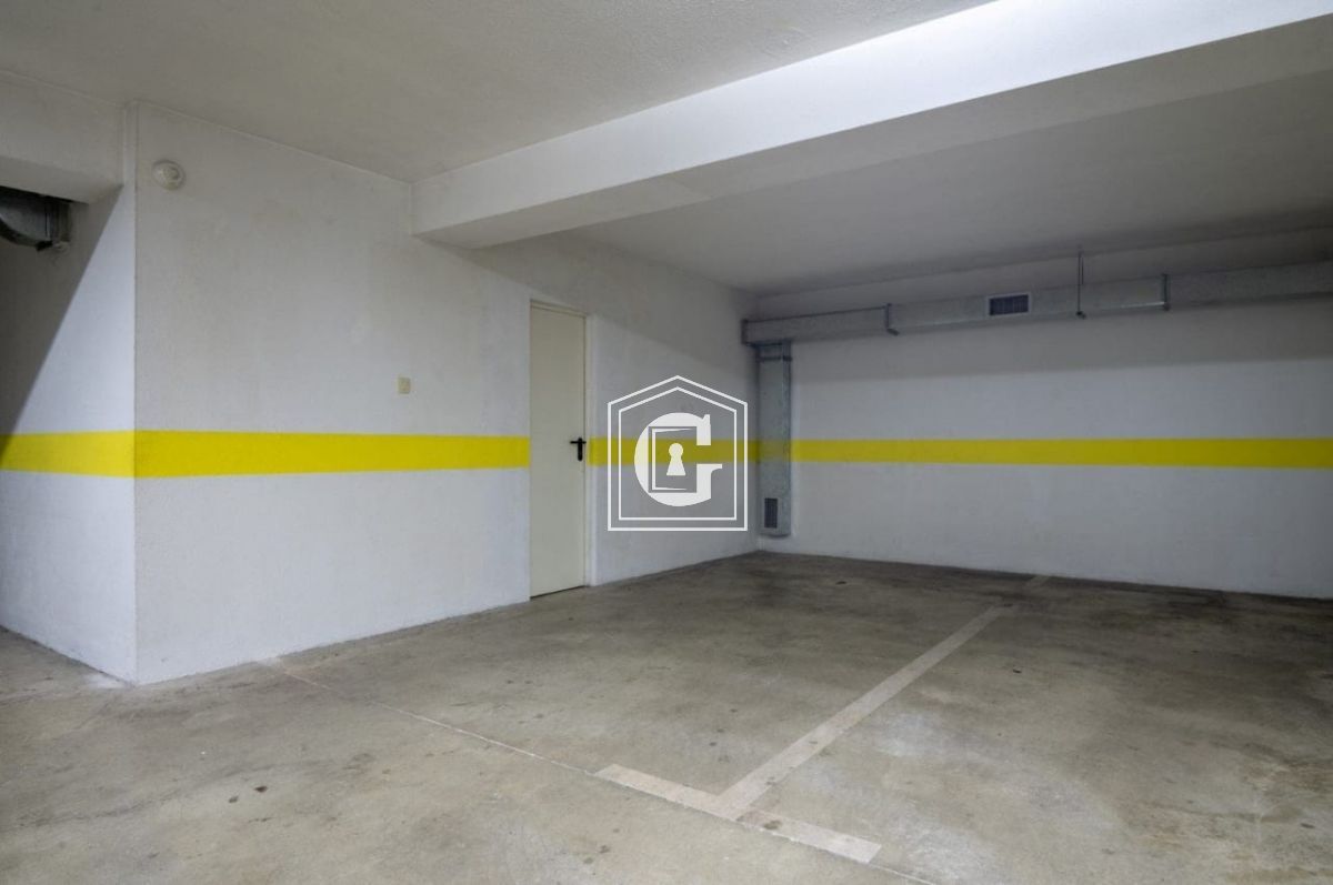 Апартаменты в Бечичи, Черногория, 265 м² - фото 16