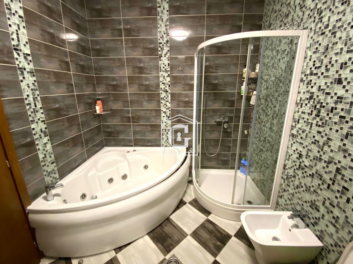 Апартаменты в Бечичи, Черногория, 170 м² - фото 19