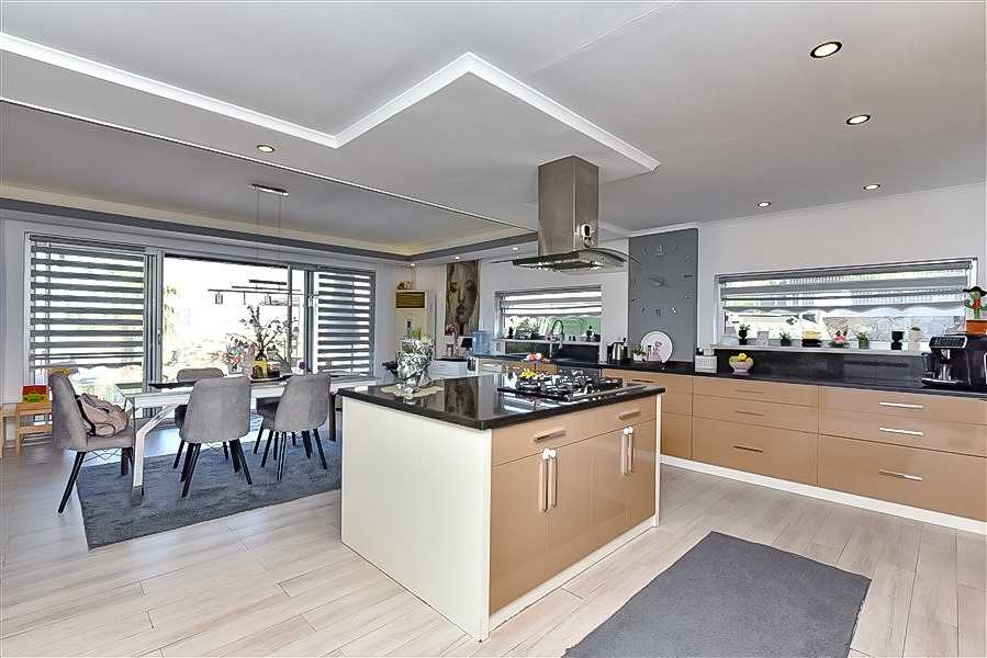 Вилла в Алании, Турция, 292 м² - фото 8