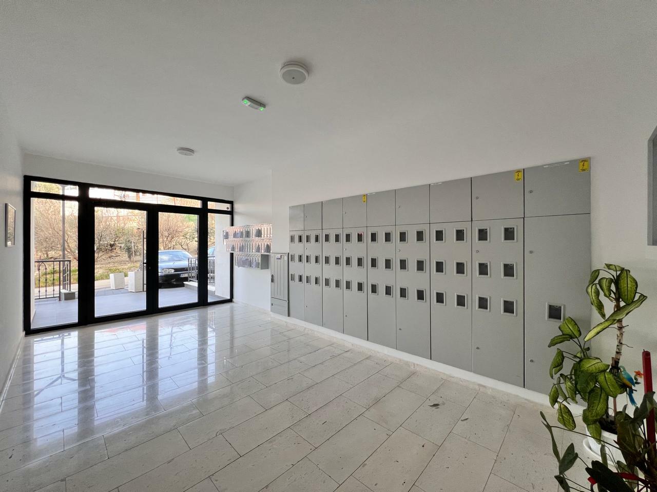 Квартира в Баре, Черногория, 56 м² - фото 11