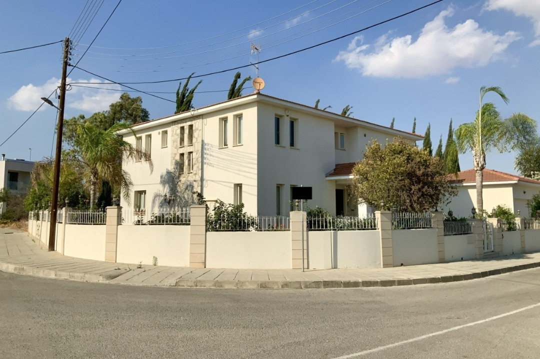 Квартира в Лации, Кипр, 750 м² - фото 1