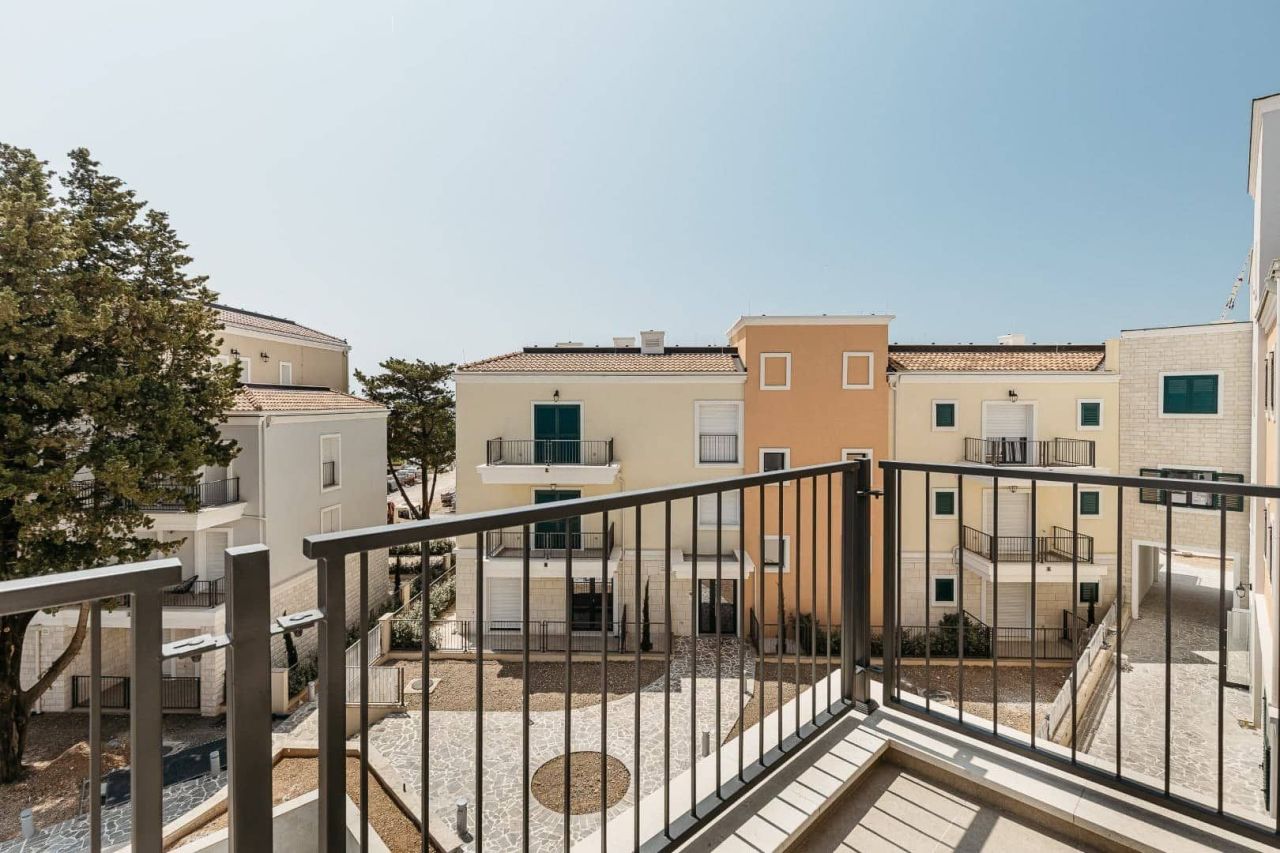 Апартаменты на полуострове Луштица, Черногория, 37 м² - фото 3