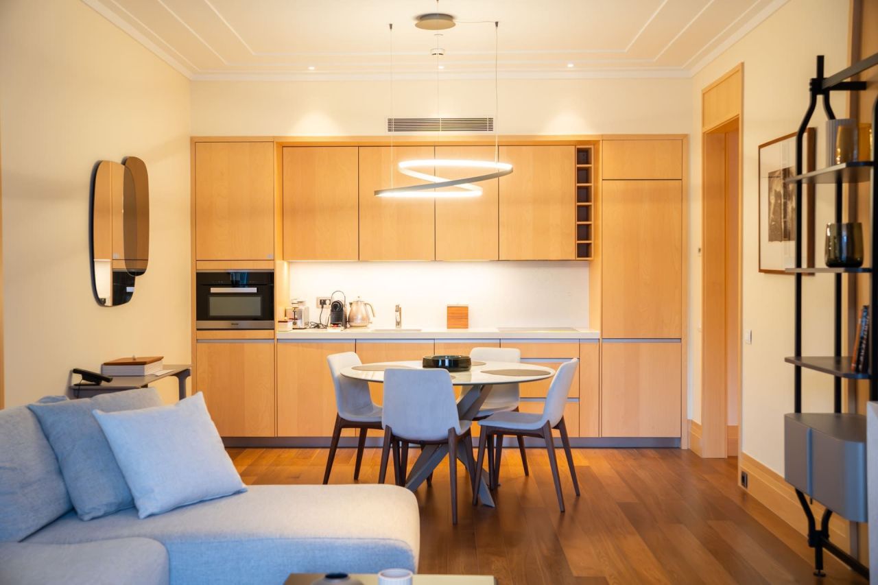 Апартаменты в Тивате, Черногория, 77 м² - фото 4