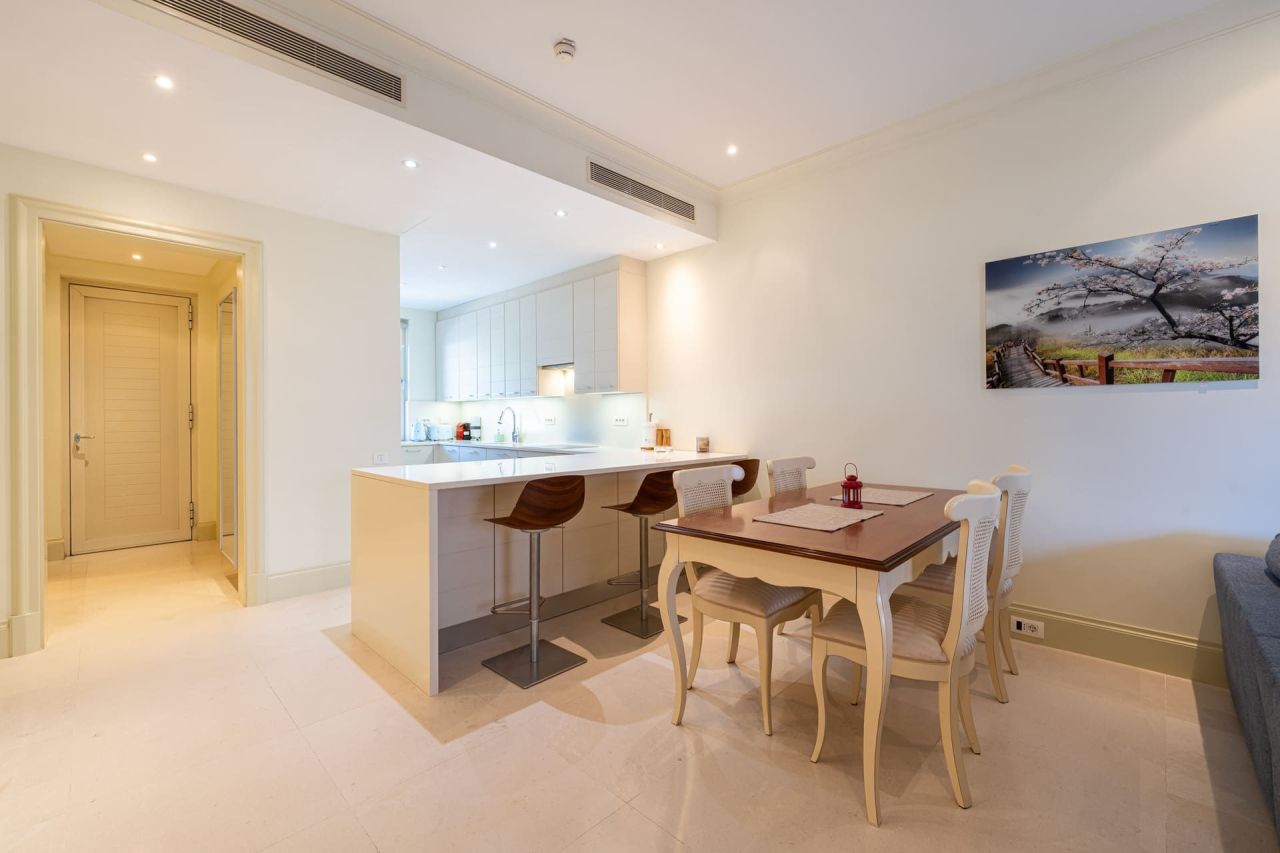 Апартаменты в Тивате, Черногория, 152 м² - фото 6