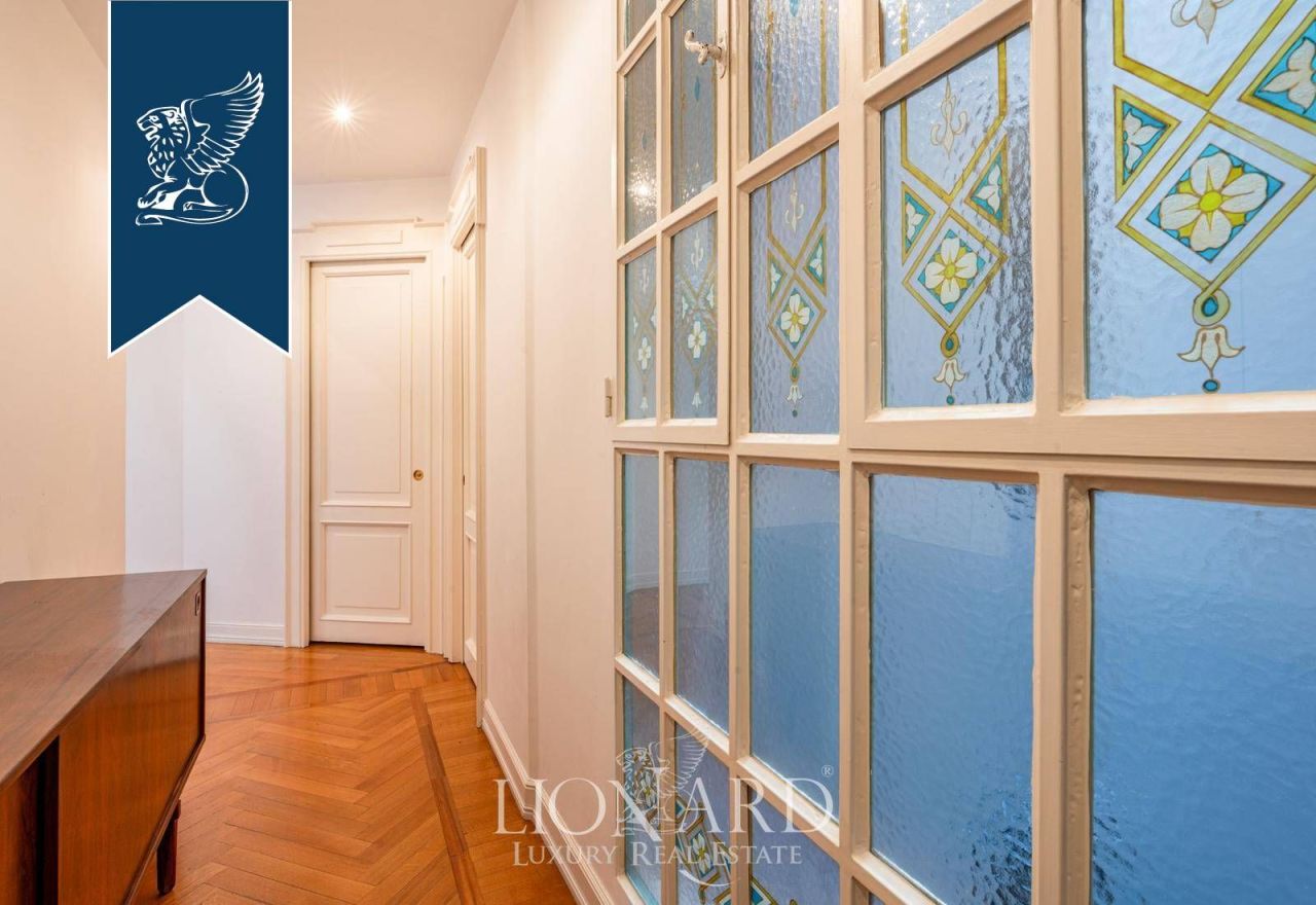 Апартаменты в Милане, Италия, 205 м² - фото 8