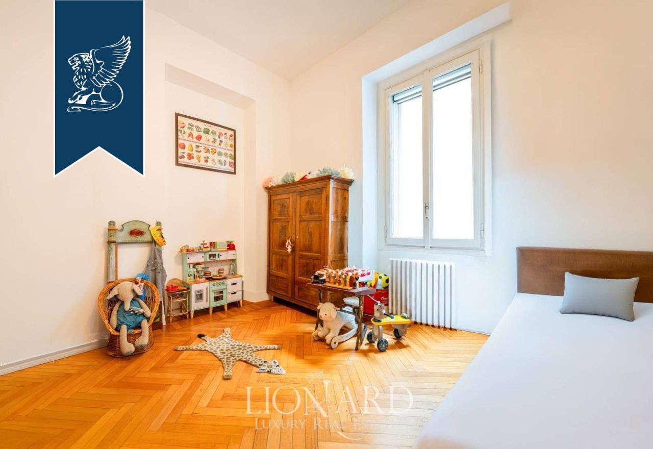 Апартаменты в Милане, Италия, 205 м² - фото 11