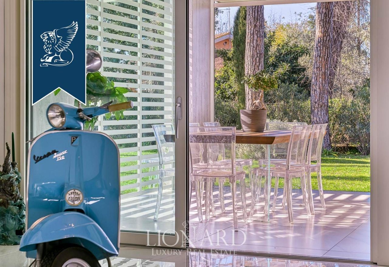 Вилла в Риме, Италия, 900 м² - фото 17