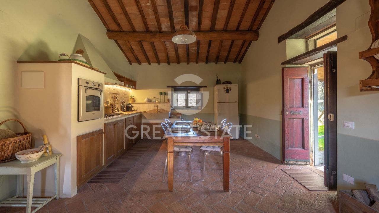 Дом в Кортоне, Италия, 414 м² - фото 14