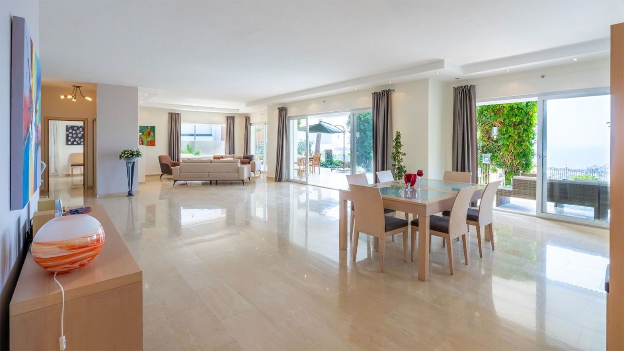 Вилла в Алании, Турция, 250 м² - фото 3