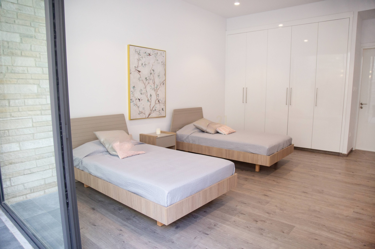 Квартира в Айос-Георгиос-Пейас, Кипр, 210 м² - фото 7