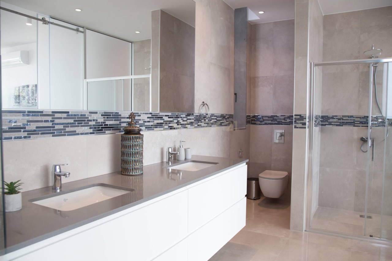 Квартира в Айос-Георгиос-Пейас, Кипр, 210 м² - фото 9