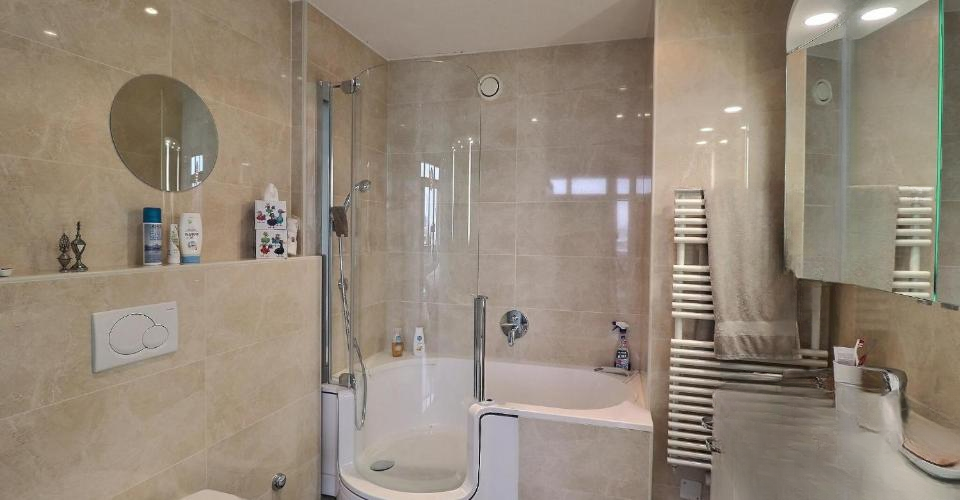 Квартира в Женеве, Швейцария, 93 м² - фото 11