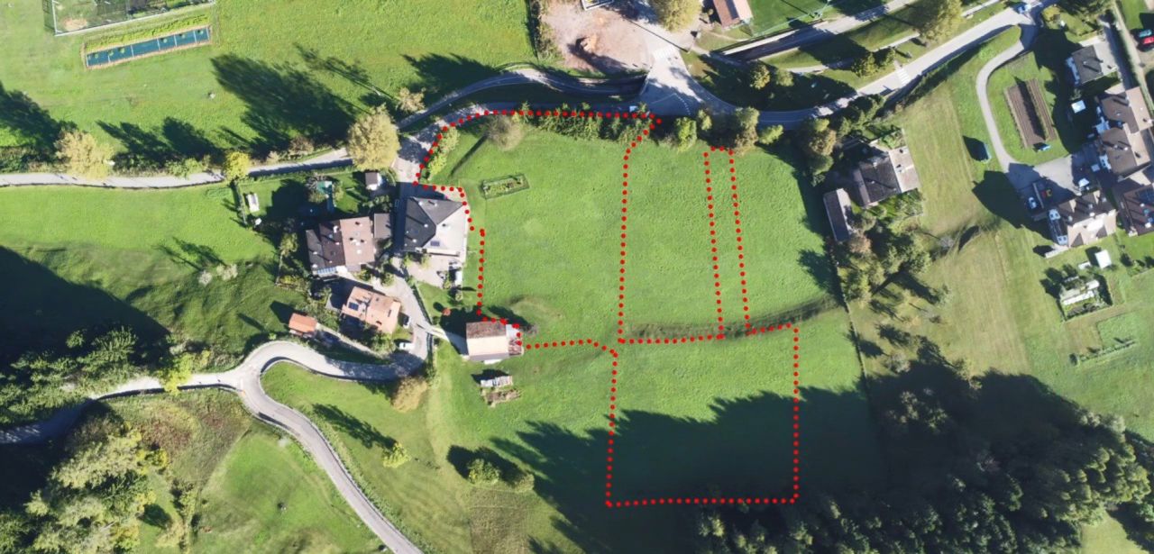 Земля в Больцано, Италия, 7 726 сот. - фото 1