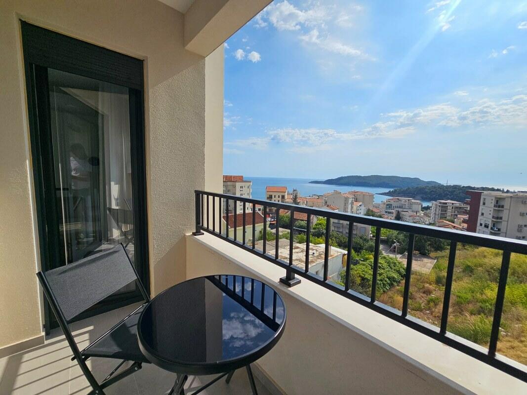 Квартира в Бечичи, Черногория, 42 м² - фото 1